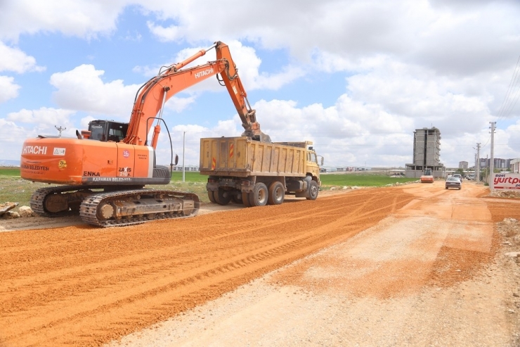 Karaman Belediyesi Alt Ve Üst Yapı Çalışmalarına Devam Ediyor