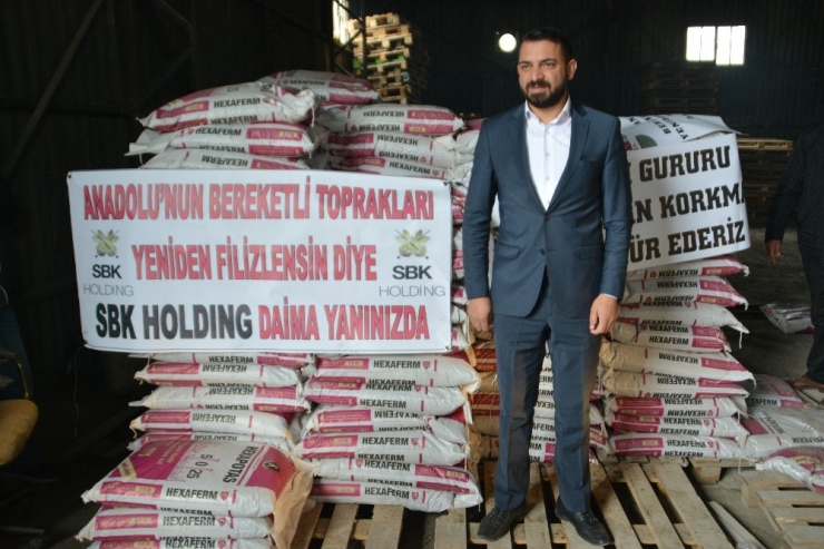 Karslı İş Adamından Çiftçilere 24 Ton Gübre Desteği