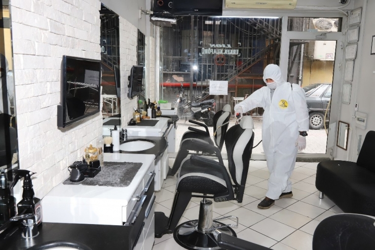 Başkan Altay’dan Berber Ve Kuaförlere Destek