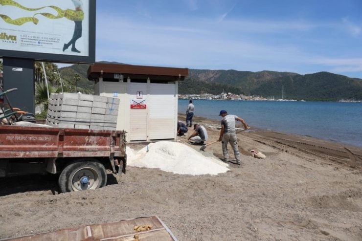 Marmaris Plajları Sezona Hazırlanıyor