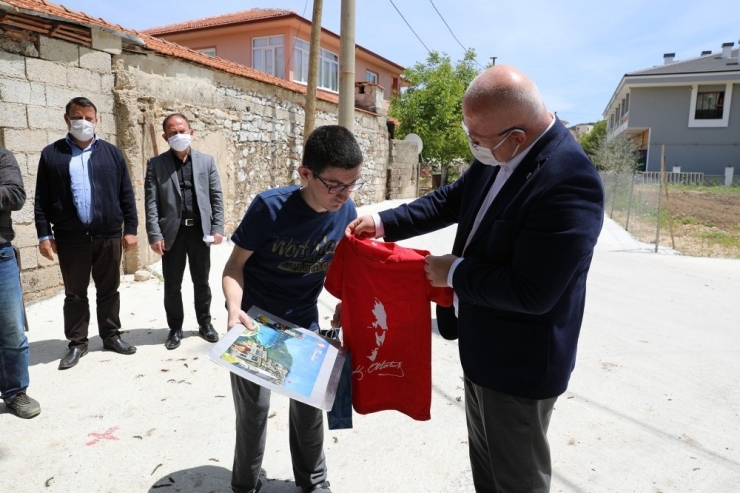 Başkan Gümüş’ten Engelli Gence Davullu-zurnalı Sürpriz