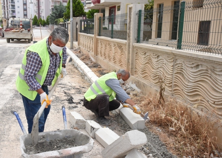 Toroslar Belediyesi Parke Taşlarını Kendisi Üretiyor