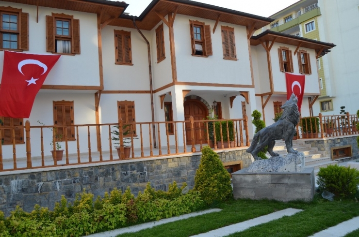 Devlet Bey Konağı, Bahçeli’yi Bekliyor