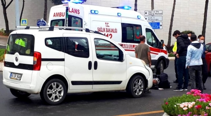 Motosiklet Sürücüsü Kazada Yaralandı