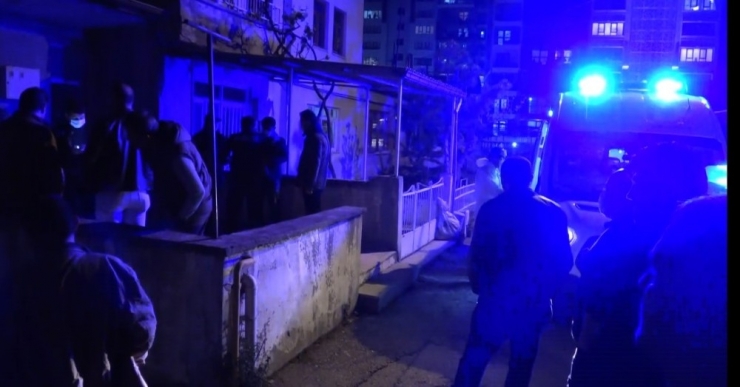 Yalnız Yaşayan Adam Evinde Ölü Bulundu