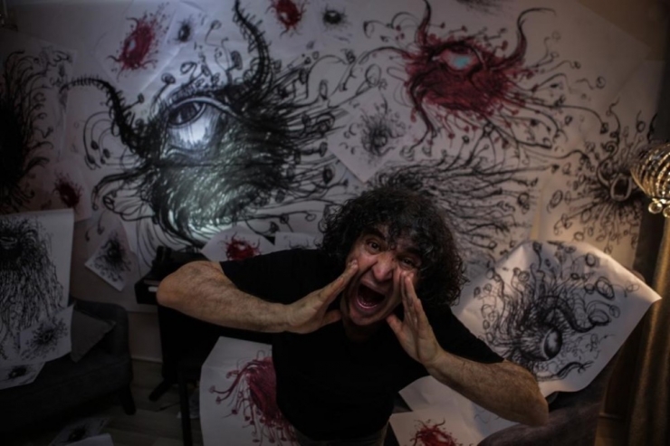 Profesör Sessiz Çığlık Atarak Covid-19’a Dikkat Çekti