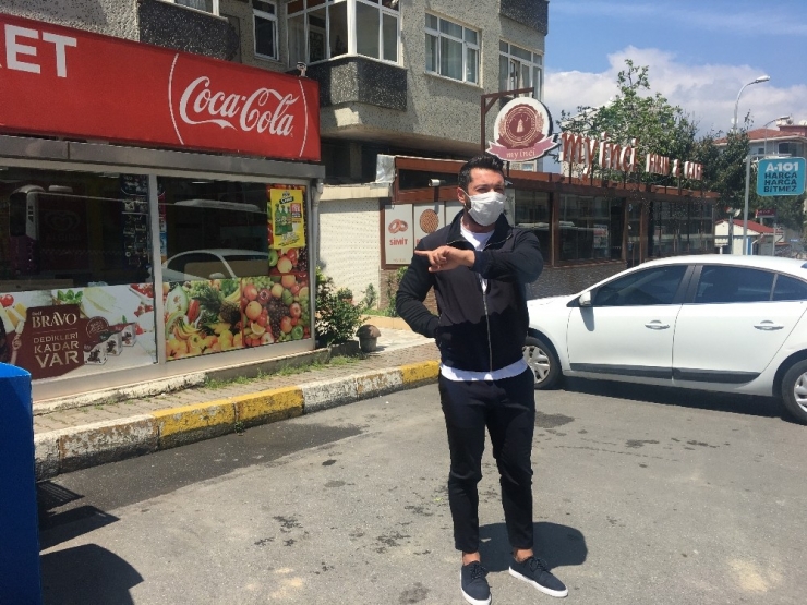 Hırsız Anahtarı Üstünde Bırakılan Otomobili Saniyeler İçerisinde Çaldı