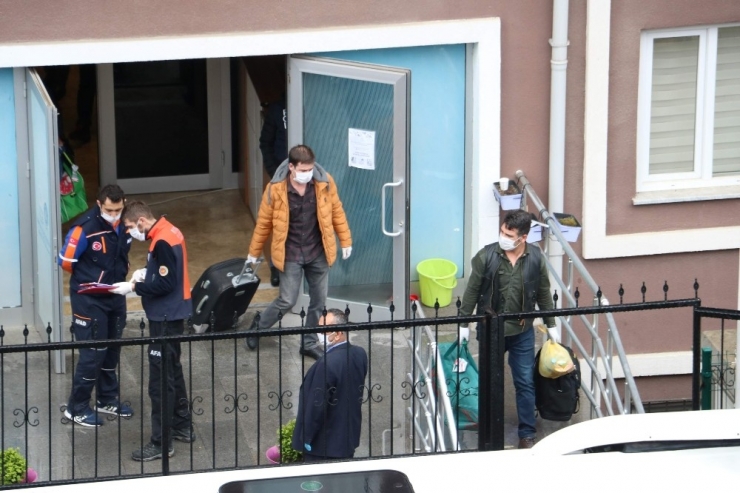 14 Günlük Süresi Dolan 360 Kişi Kaldıkları Yurttan Ayrılıyor