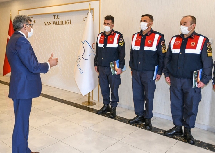 Vali Bilmez Başarılı Trafikçileri Ödüllendirdi