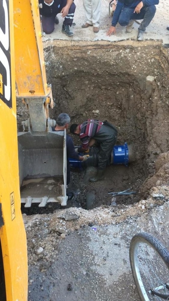 İçme Suyu Şebekelerinde Meydana Gelen Arızalara 7/24 Müdahale
