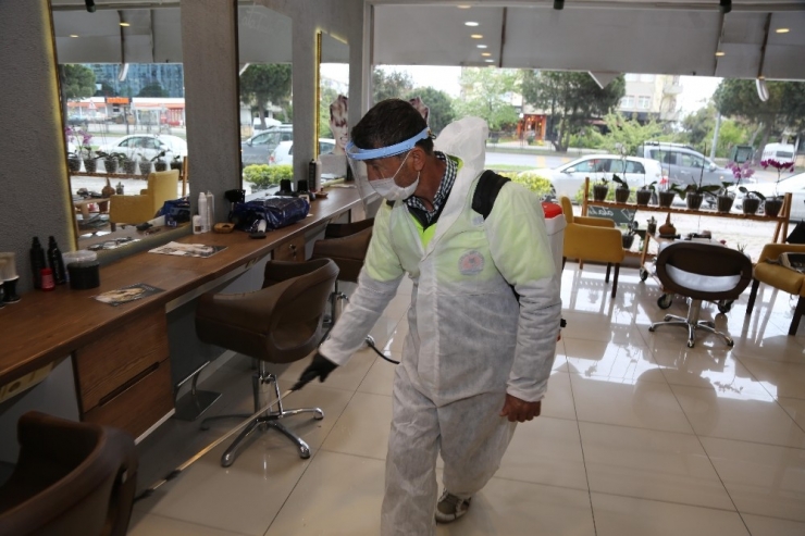 Atakum’da Berber Ve Kuaförlere ’Hijyen’ Desteği