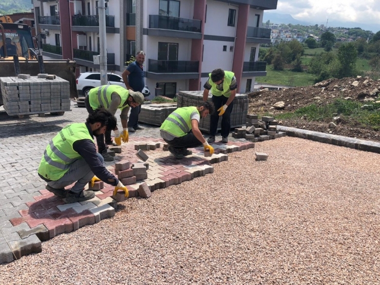 Başiskele’ye Yeni Parke Yollar Yapılıyor