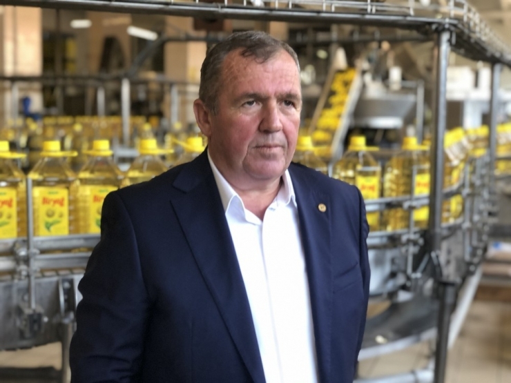 Tedbirler Sürüyor, Çarklar Dönüyor