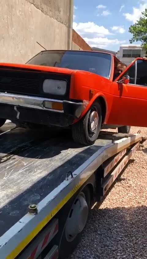 Bursa’da Çalıntı Araçlar Parçalanmış Halde Bulundu