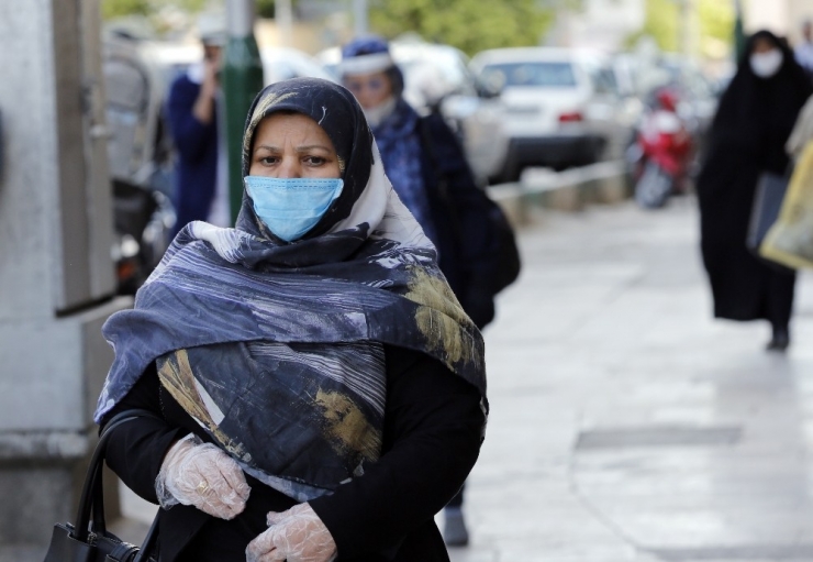 İran’da Son 24 Saatte Korona Virüsten 55 Ölüm