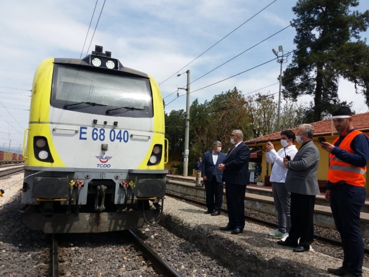 Belediye Başkanından Sıradışı Dezenfekte