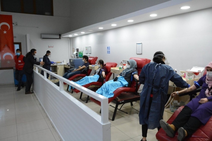 Kan Bağışı Kampanyasına İmam Hatip Okullarından Destek