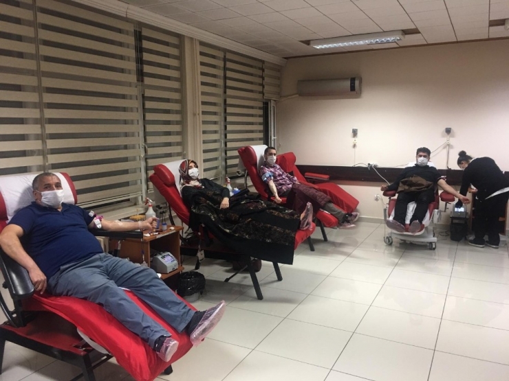 Öğretmenevi Personelinden ’Bir Kan Bir Can’ Kampanyasına Destek