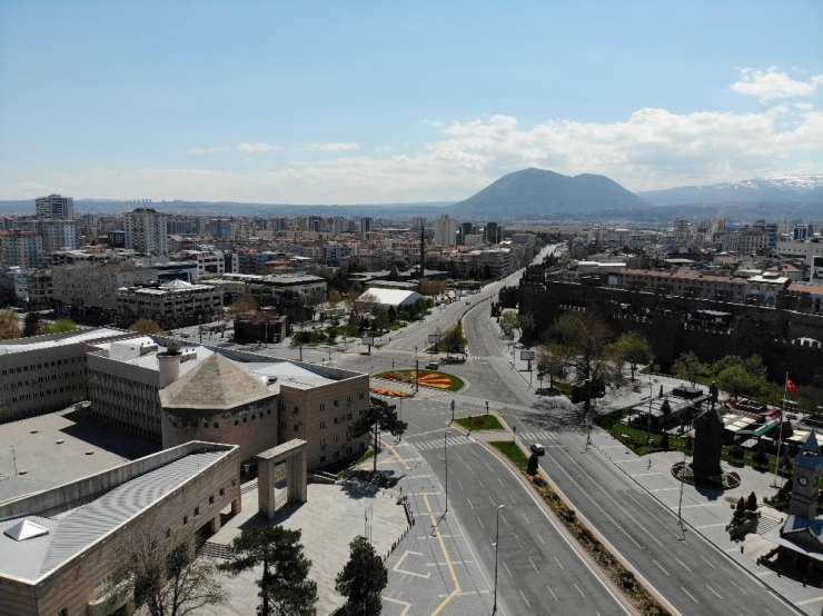 Kayseri’de Korona Virüsten Sonra Su Kullanım Oranı Arttı