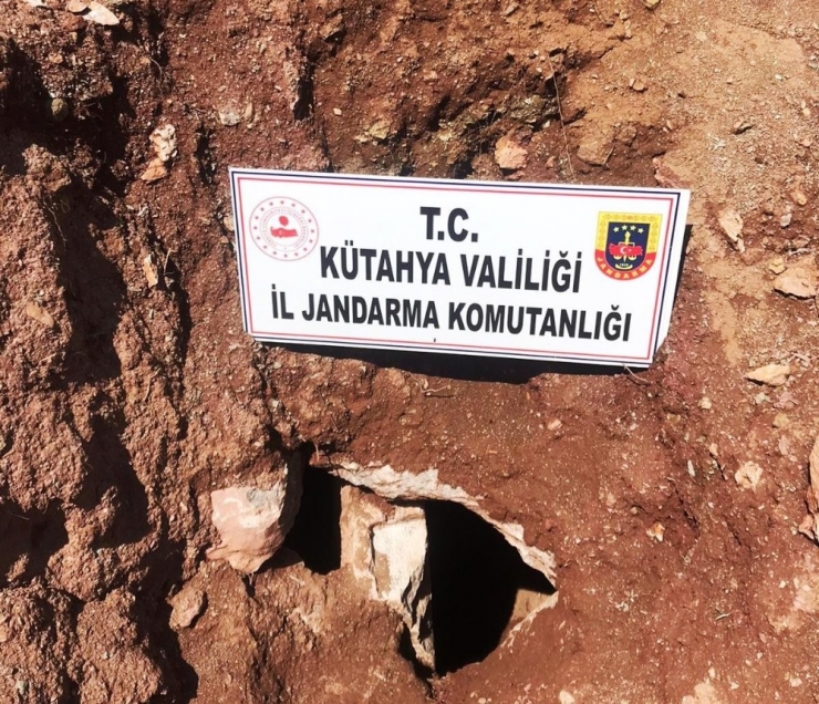 Kütahya’da Roma Dönemine Ait 27 Sikke Ele Geçirildi