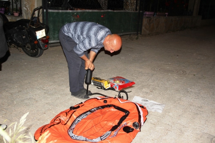 Su Dolu Kuyuda 3 Gün Hayat Mücadelesi Veren Yavru Kediyi Kurtarmak İçin Seferber Oldular