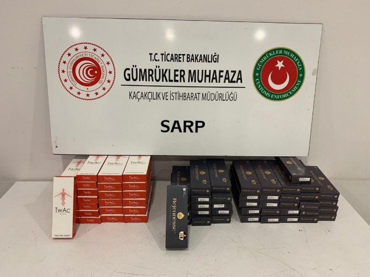 Sarp Sınır Kapısı’ndan Kaçak Botoks Malzemesi Geçirmeye Çalışırken Yakalandı