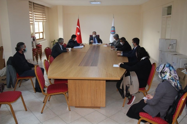 Tosya’da Tarım Ve Hayvancılık Sektörü İçin Virüse Karşı Tedbirler Artırıldı