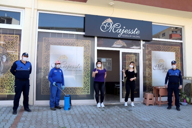 Yenişehir’de Berber Ve Kuaför Salonları Dezenfekte Edildi