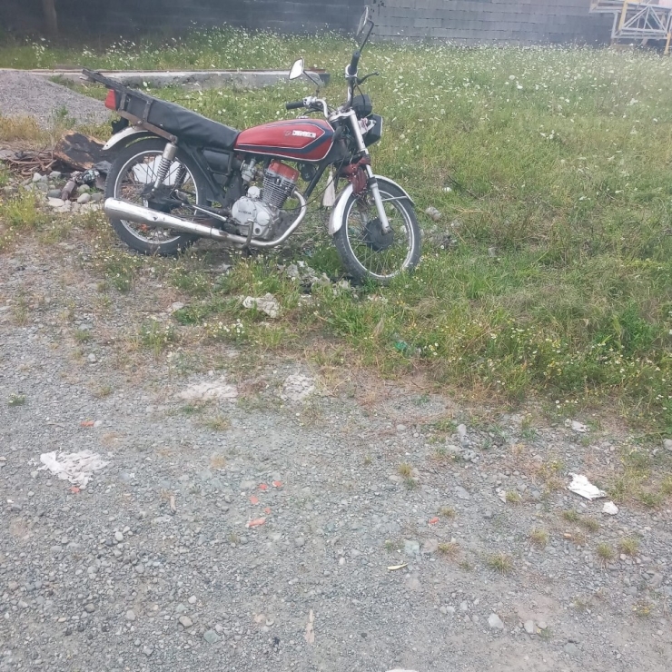 Motosikletli Şahısların Üzerinden 400 Gram Uyuşturucu Madde Çıktı