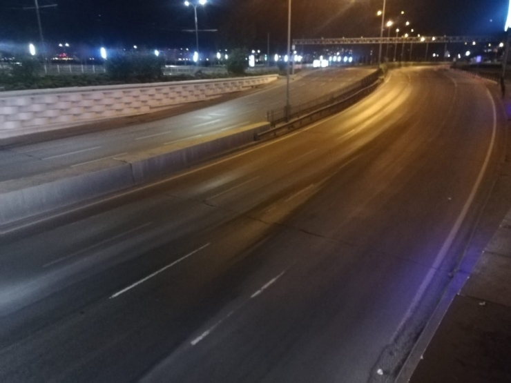 Kısıtlamayla Birlikte İzmir’de Sessizlik Hakim Oldu