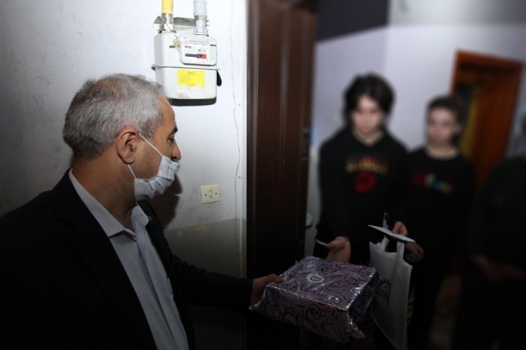 Başkan Büyükgöz, Çocukların Yüzünü Güldürdü