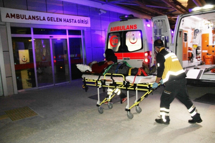 Konya’da Otomobille Kamyonet Çarpıştı: 1 Ölü, 4 Yaralı