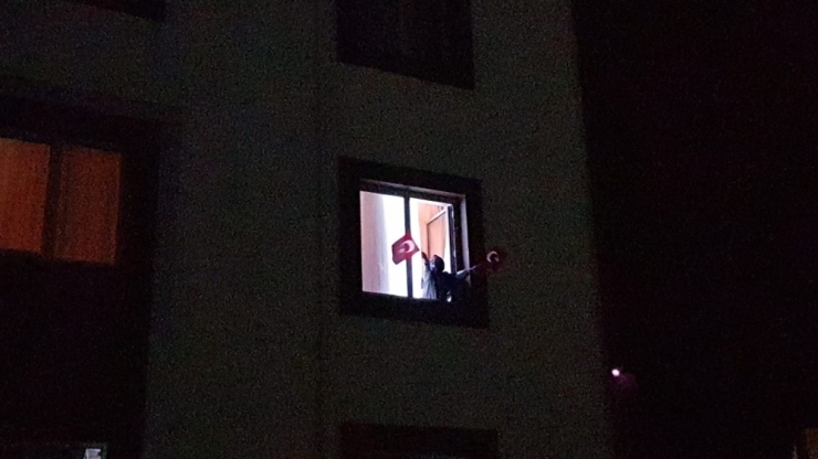 Nevşehir’de Karantina Altındaki Vatandaşlara Eğlence Düzenlendi