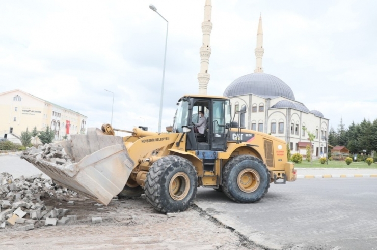 Şifa Meydanı Ve Devlet Hastanesi Çevresinde Altyapı Çalışmaları Başladı