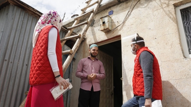 Siirt’te Köy Öğrencisi Kitap İstedi, Devlet Ayağına Götürdü