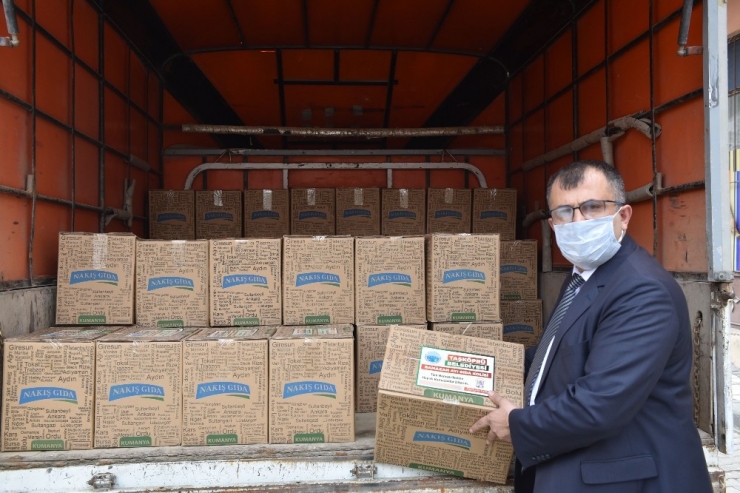 Taşköprü Belediyesi’nden Geçici Süreliğine İşsiz Kalan 150 Vatandaşa Gıda Yardımı