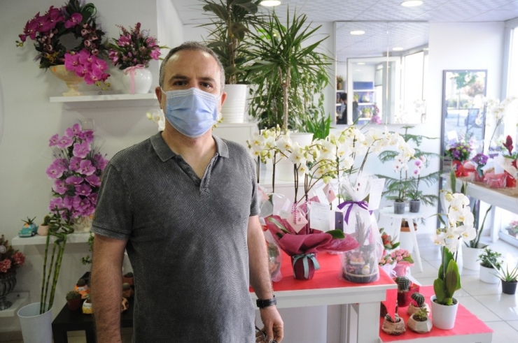 Anneler Günü’nde Çiçek Satışları Geçmiş Senelere Göre Rekor Kırdı