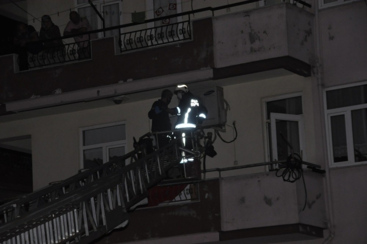 Sosyal Medyadaki İntihar Notu Polis Ve İtfaiyeyi Harekete Geçirdi