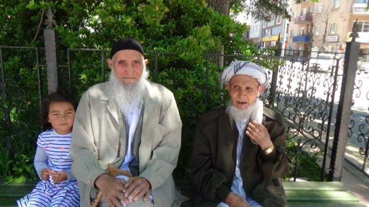 Bilecik’te 65 Yaş Üstü Vatandaşlar Evde Kalmayı Tercih Etti