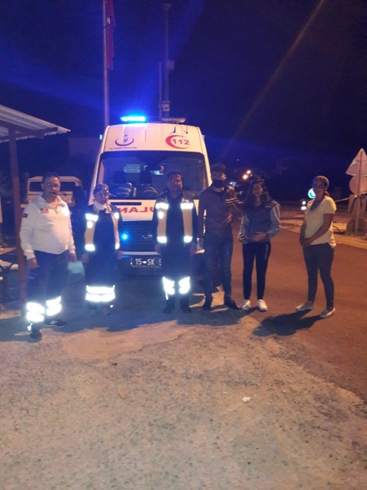 Karantinası Sona Eren Hamile Kadın Ambulansla Evine Ulaştırıldı