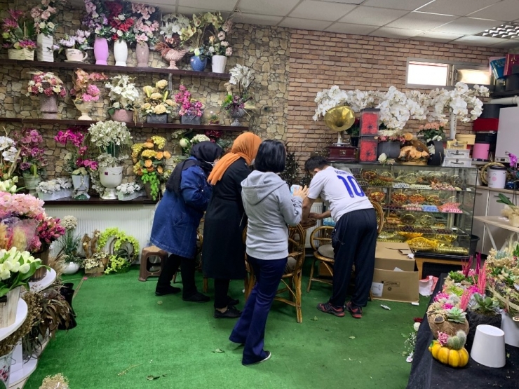 Isparta’da Çiçekçilere Anneler Günü Dopingi