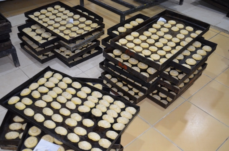 Bayramlık Kömbe Telaşı Başladı