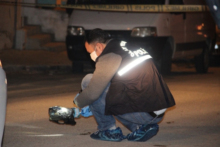 Karaman’da Tekel Bayisini Kundaklayan Kişi Kaçamadan Yakalandı