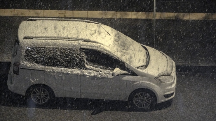 Mayıs Ayında Lapa Lapa Kar Yağdı