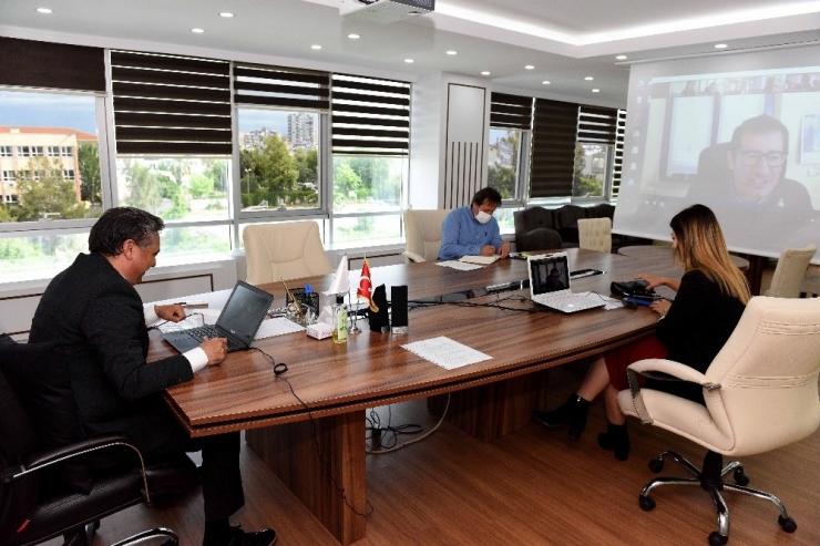 Muratpaşa, Gradara Ve Svetvincenat Üçlü Zirvesi