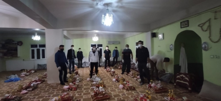 Köy İmamından Örnek Davranış