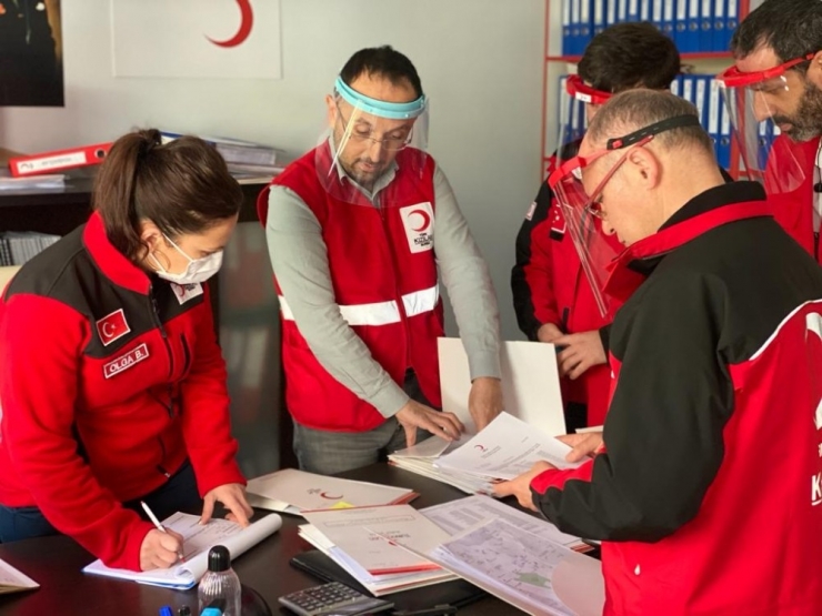 Türk Kızılay Bursa Ramazan’ın Bereketini Paylaşıyor