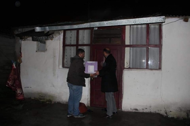 Tutak Belediyesinden "Bir İftar Da Sen Açtır" Kampanyası