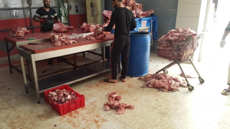 Sağlığa Zararlı 1,5 Ton Sakatat İmha Edildi