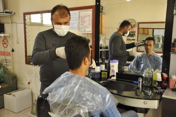 Arguvan’da Berberler Hijyene Uyuyor